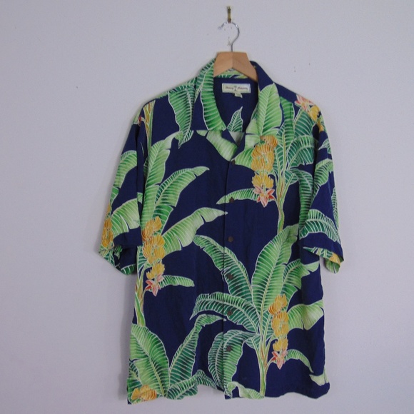 Tommy Bahama Other - Tommy Bahama Men L 100% Silk Button Front Shirt
